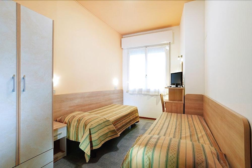 Hotel Globus Cesenatico Zewnętrze zdjęcie